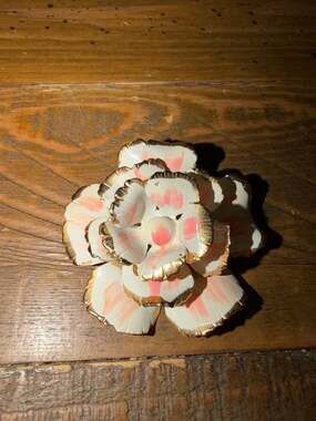 Giovanni Vintage Enamel Flower Brooch